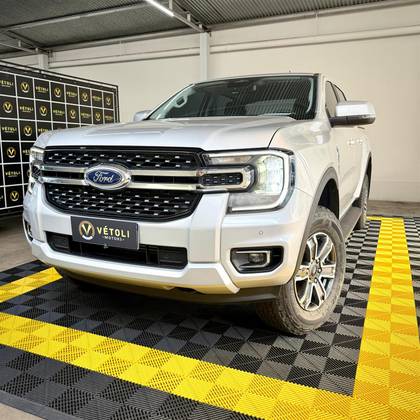 FORD RANGER 3.0 V6 TURBO DIESEL CD XLT 4X4 AUTOMÁTICO